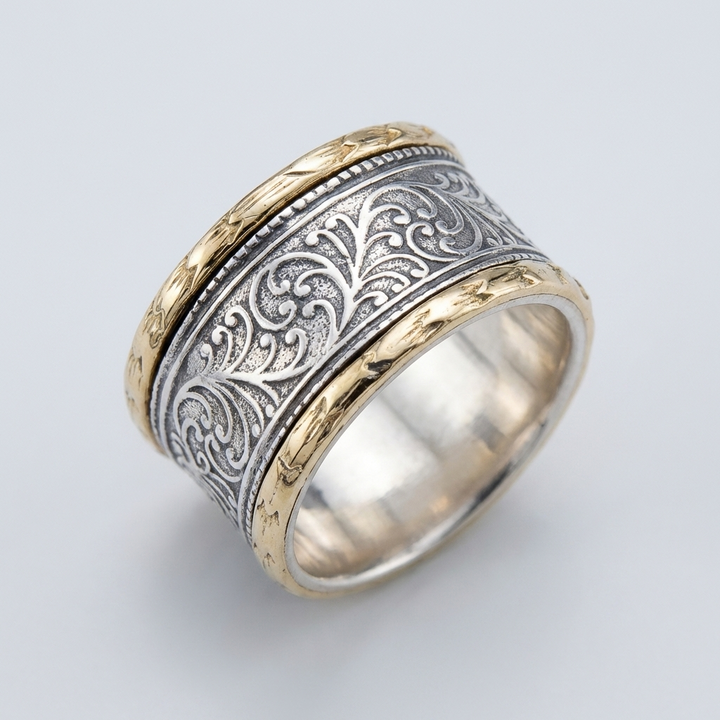 Retro Ornate Band Ring