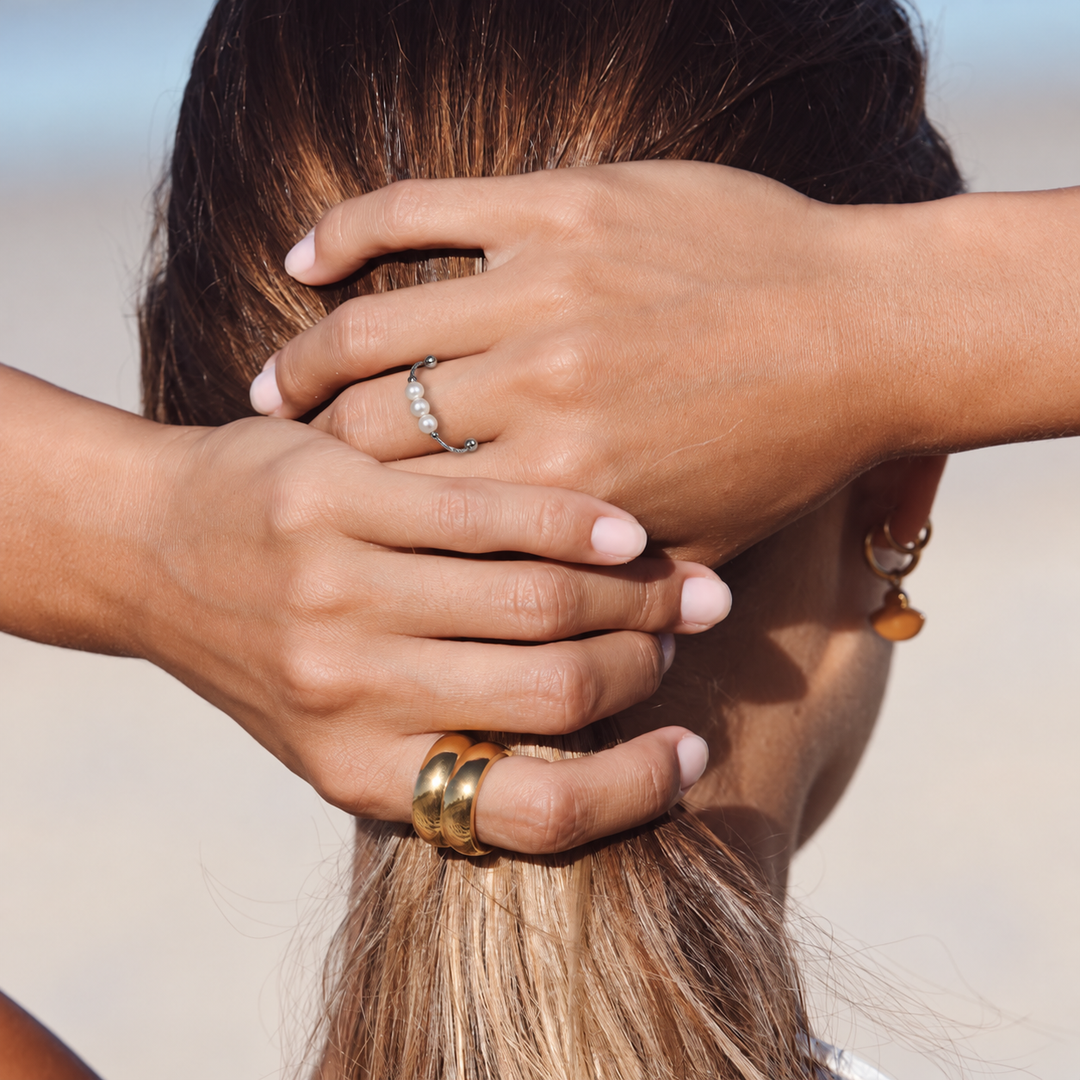 Dewdrop Five Pearl Statement Ring