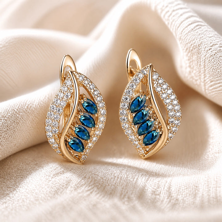 Isola Caelurelle Gold Earrings