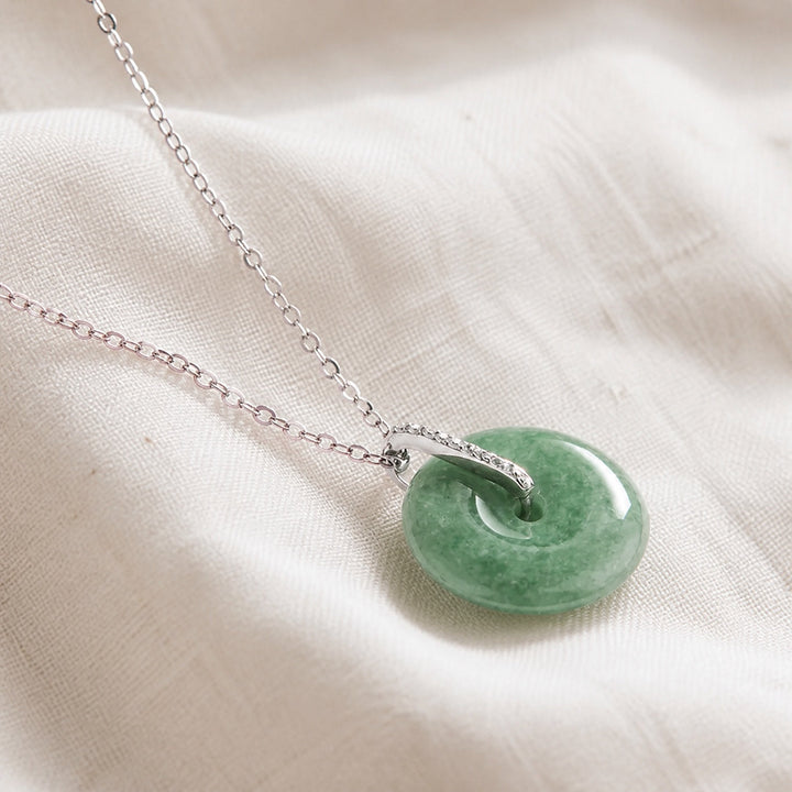 Graceful Jade Circle Necklace