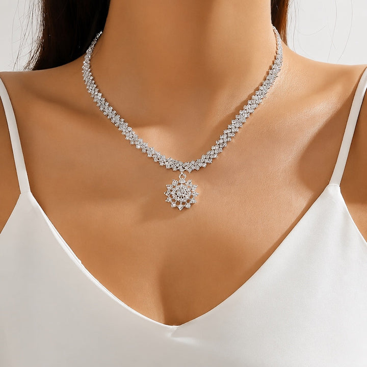 Rhinestone Sun Pendant Necklace