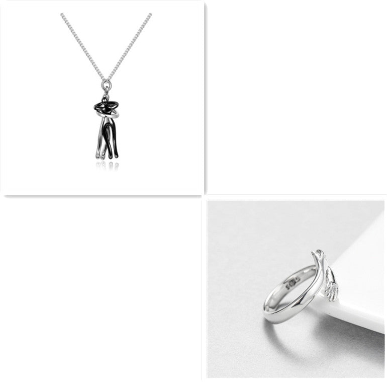 Hug couple necklace with cute cartoon pendant, matching gift