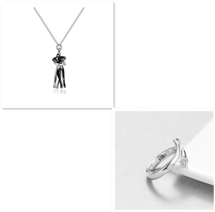 Hug couple necklace with cute cartoon pendant, matching gift