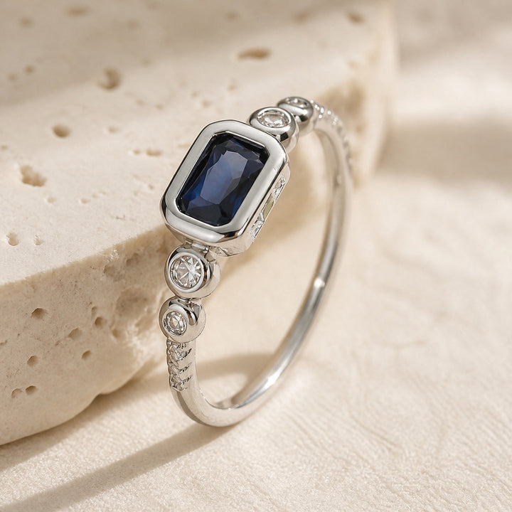 Windsor White Gold Sapphire Ring