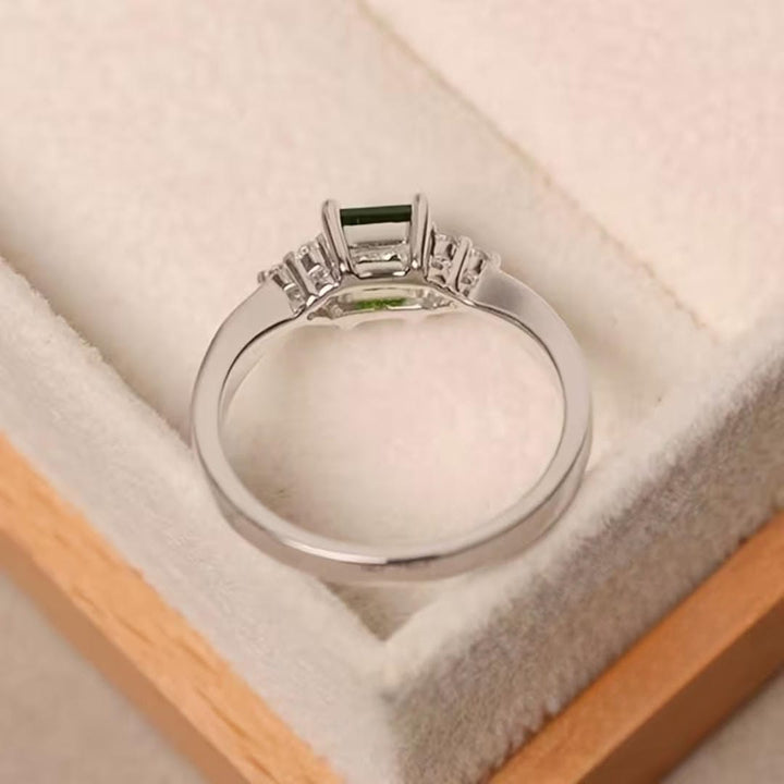 Verde Emerald Solitaire Ring