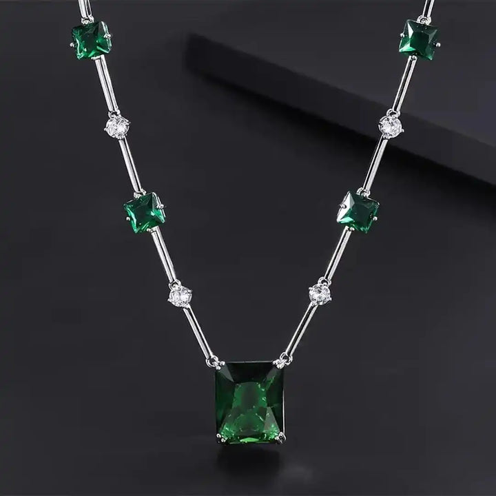 Emerald Rectangular Jewelry Set