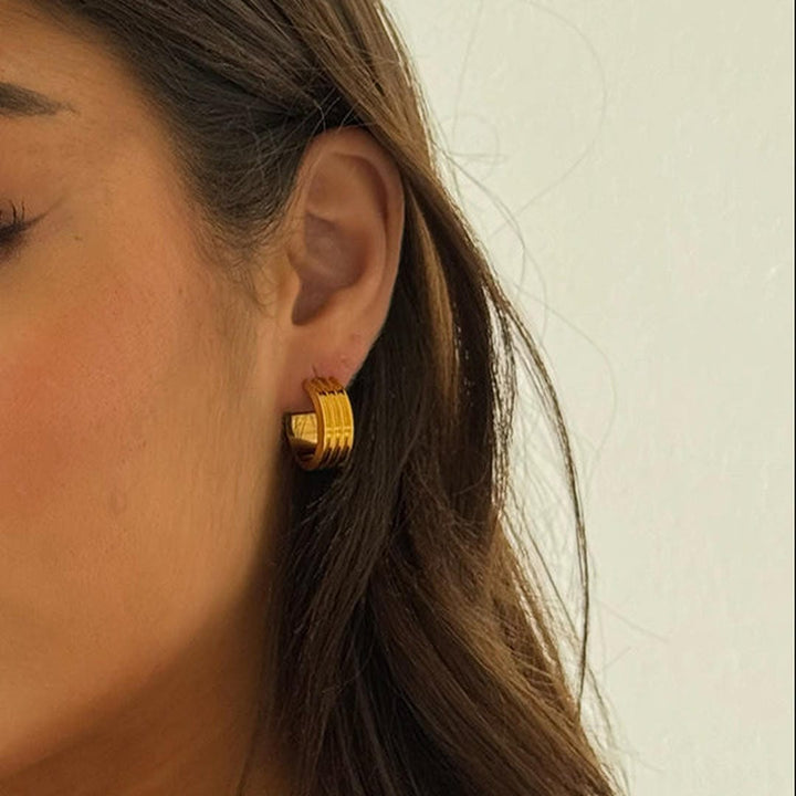 Dazzling Gold Ribbed Hoops