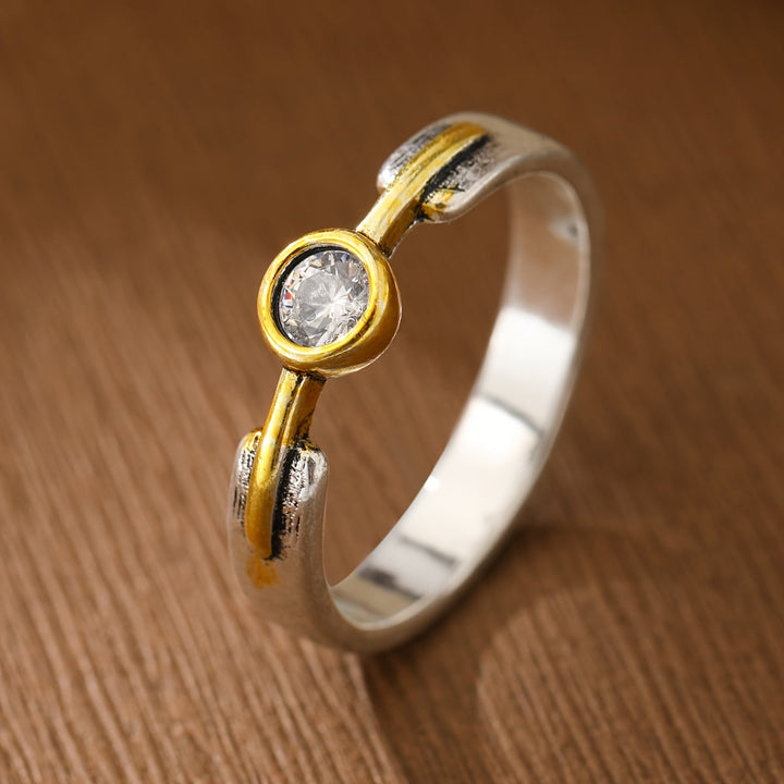 Minimalist Design Zirconia Ring