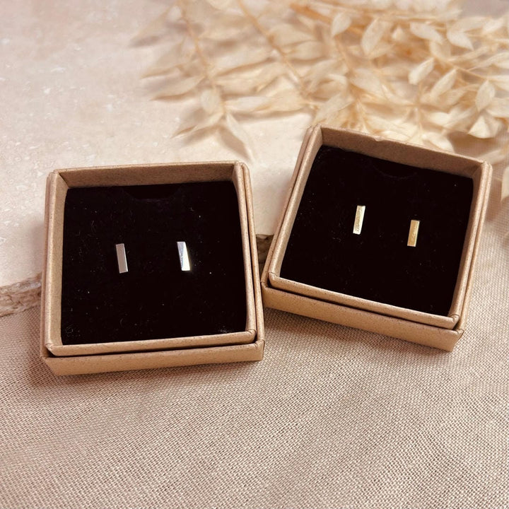 Everyday Minimal Bar Studs