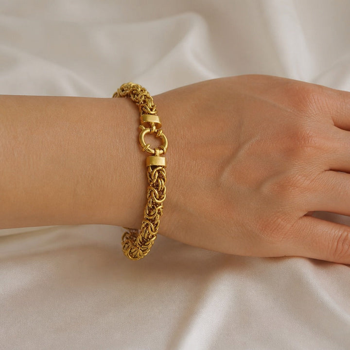Noble Woven Gold Bracelet