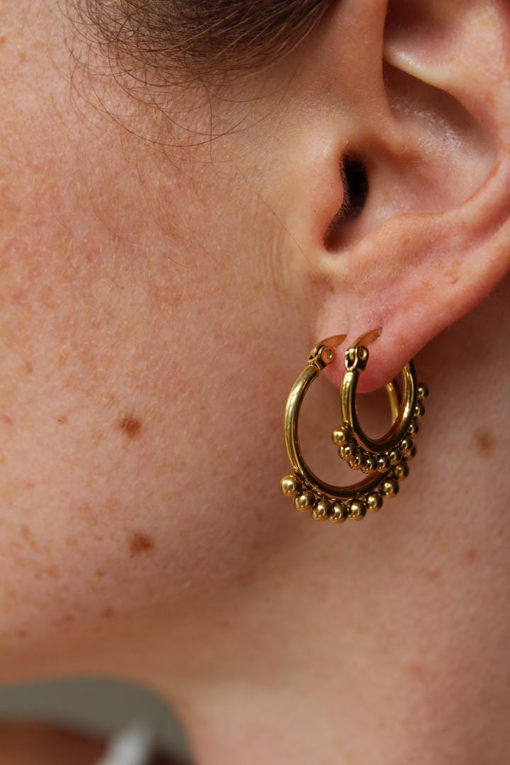 Laurie Lovely Classic Hoops