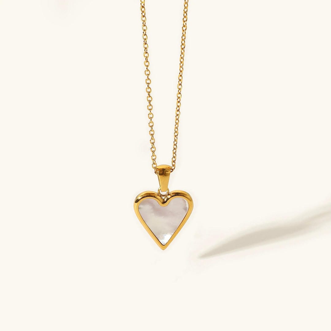 Gleaming Heart Pendant Necklace