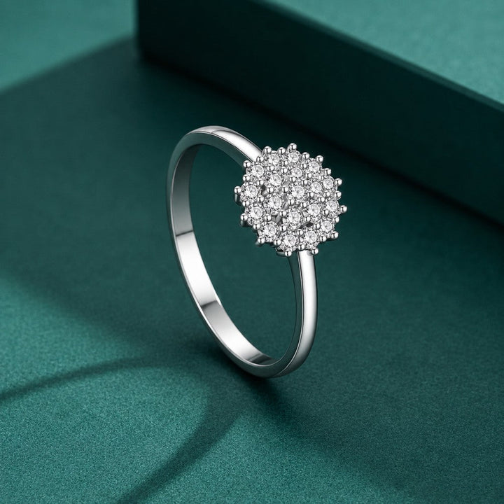 Elegant Floral Zirconia Ring