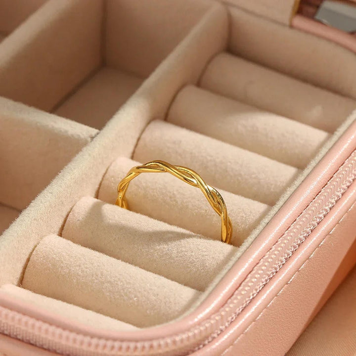Vintage Twisted Gold Ring