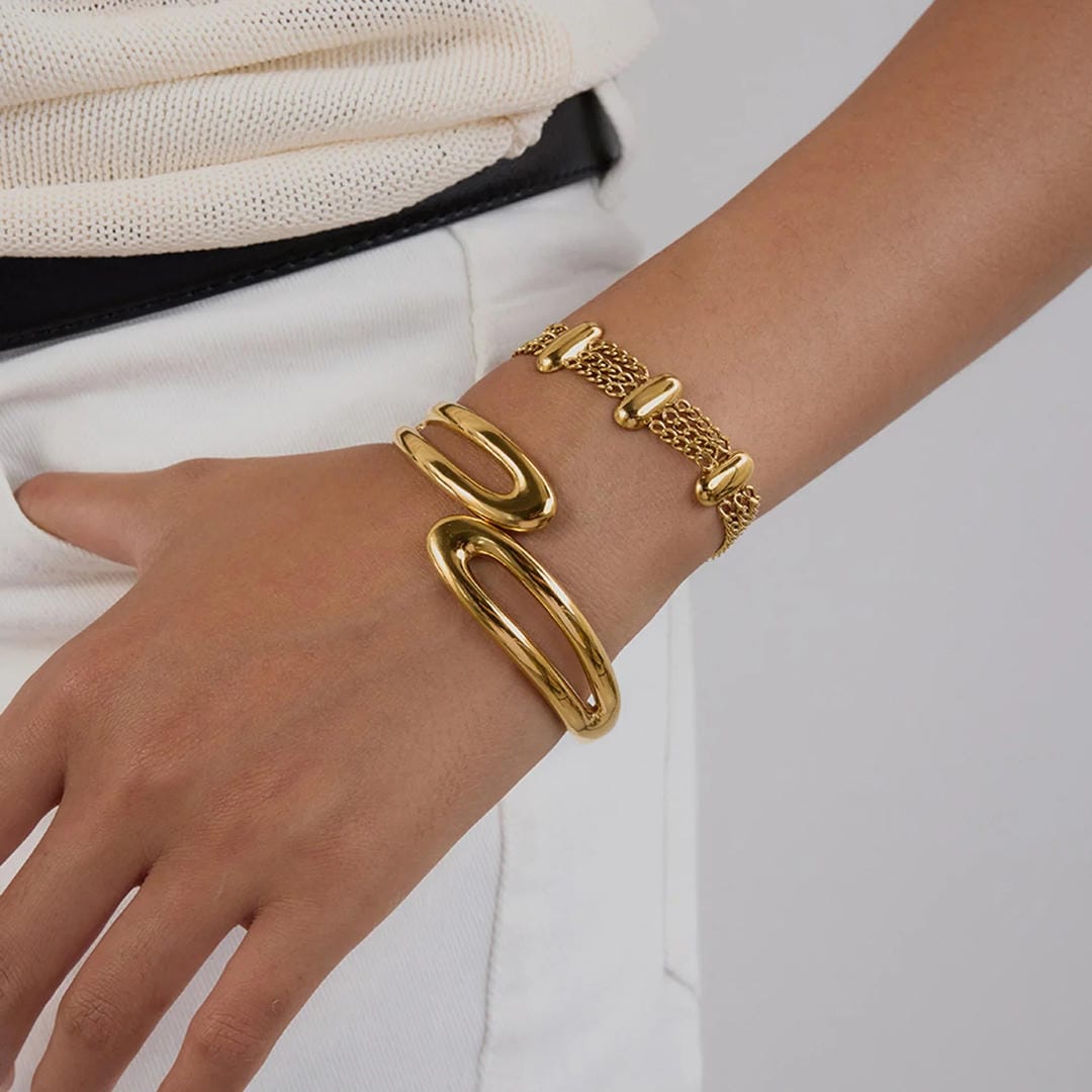 Elegant Layered Gold Chain Bracelet