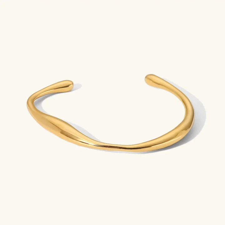 Timeless Luxe Spiral Gold Bangle
