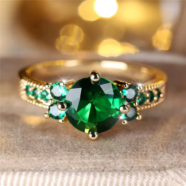 Elegant Emerald Gold Vintage Band