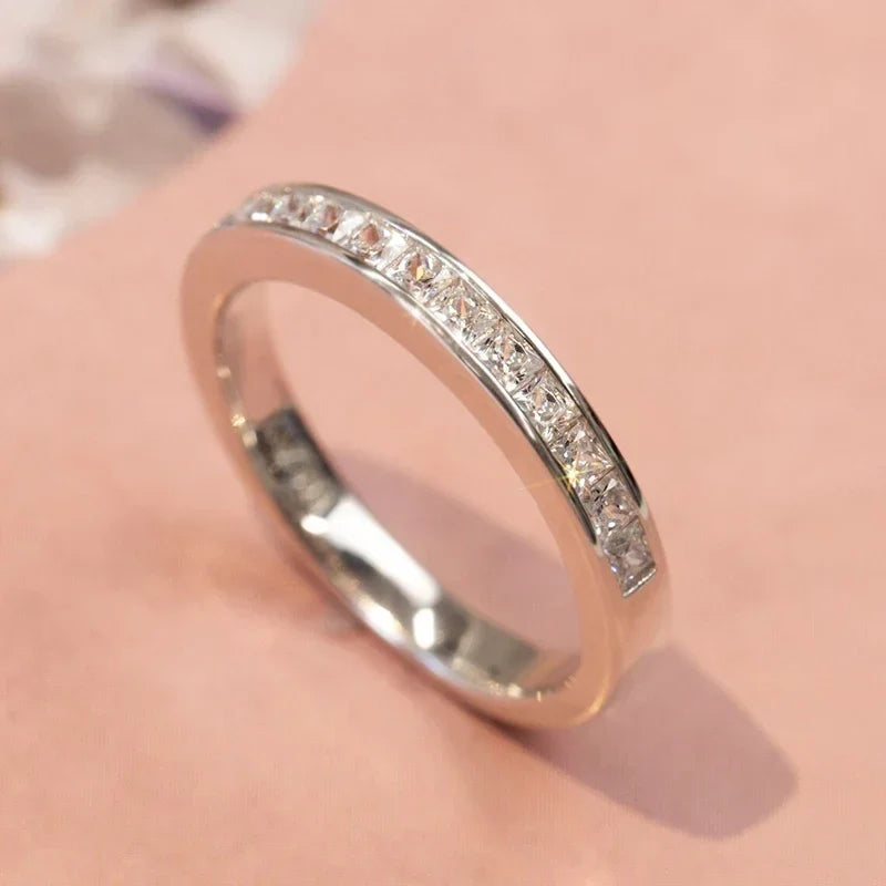 Minimalist Silver Zirconia Ring