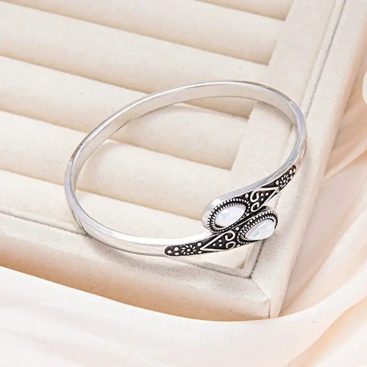 Vintage Bracelet with colourful Gems and Tribal Design