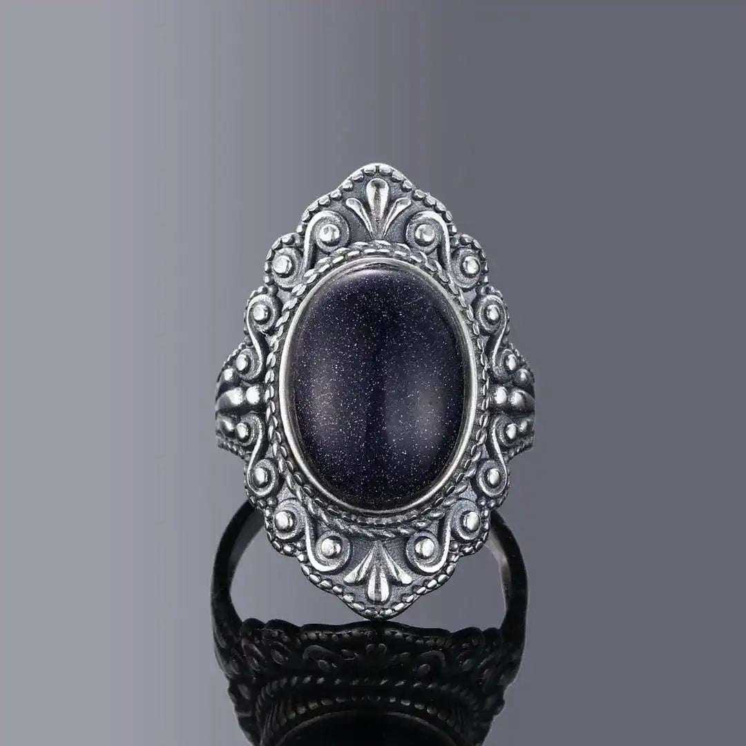Vintage Silver Ornate Oval Ring