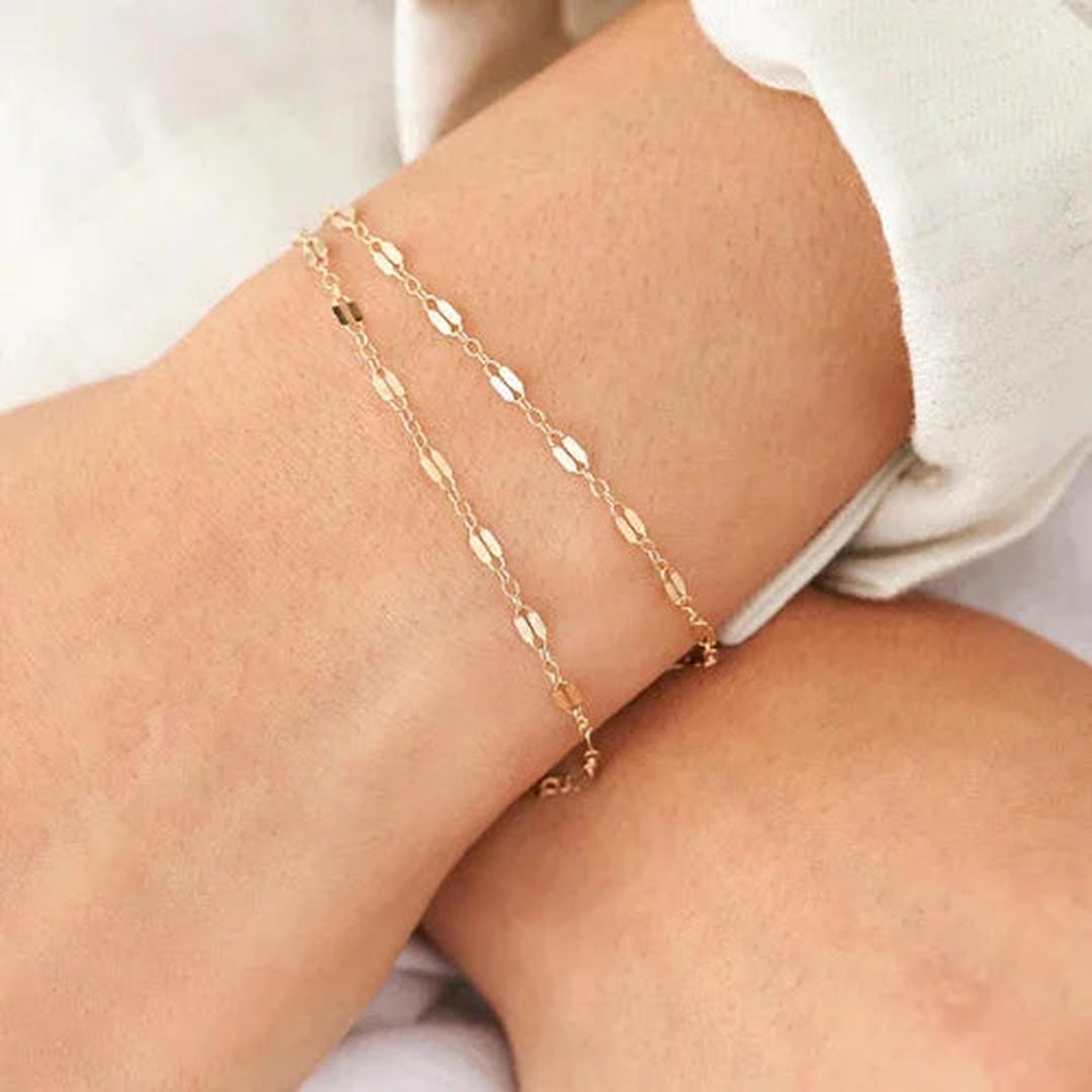 Elegant Dual Layer Lace Bracelet