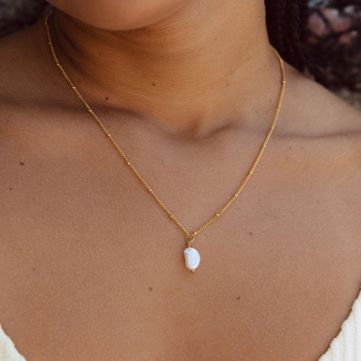 Radiant Aura Baroque Pearl Necklace