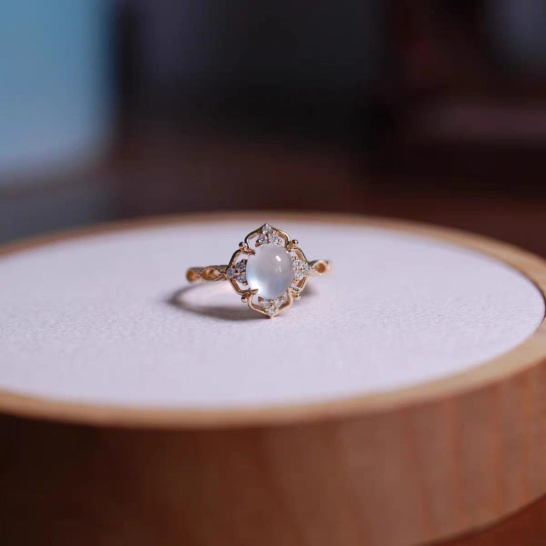 Vintage Gold Lotus Moonstone Ring