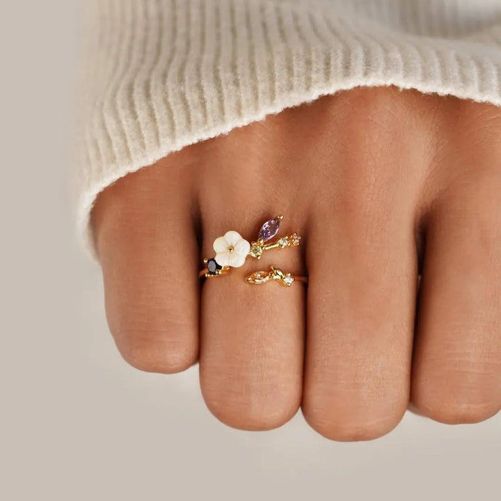 Joyous Bloom Adjustable Gold Ring
