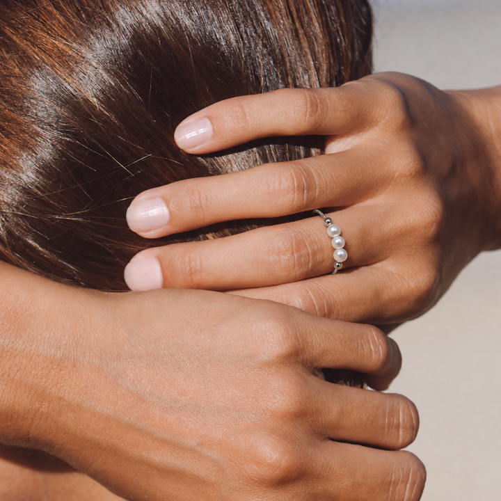 Dewdrop Five Pearl Statement Ring
