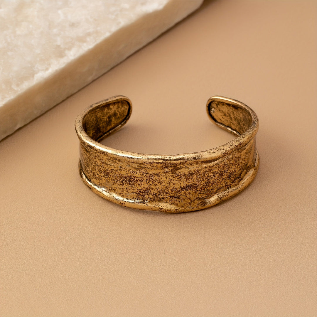 Minimalist Versatile Open Bracelet
