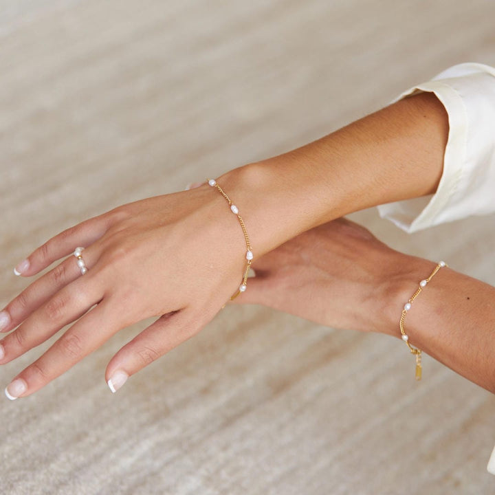 Golden Harmony Pearl Bracelet
