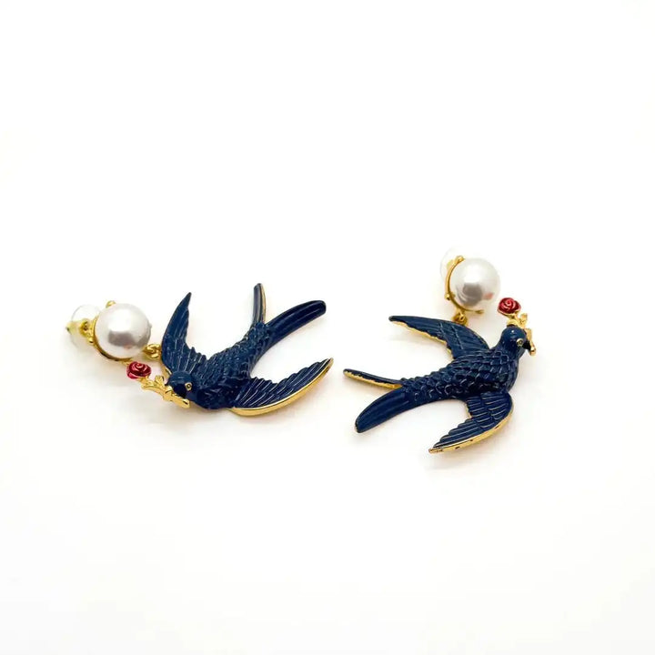 Classic Pearl Swallow Charm Set
