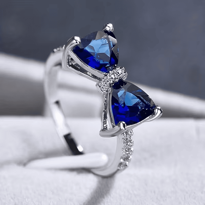 Emerald Crystal Bow Ring