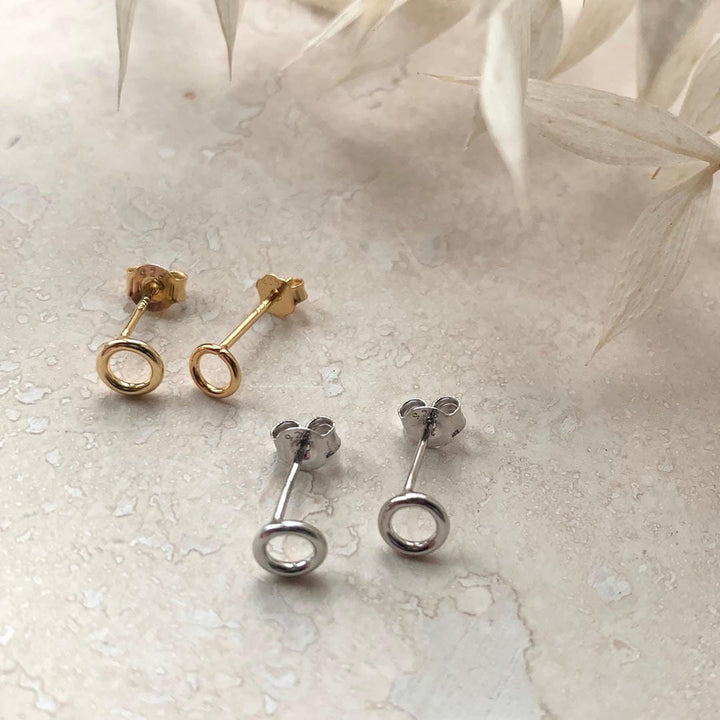 Micro Circle Studs Gold or Silver