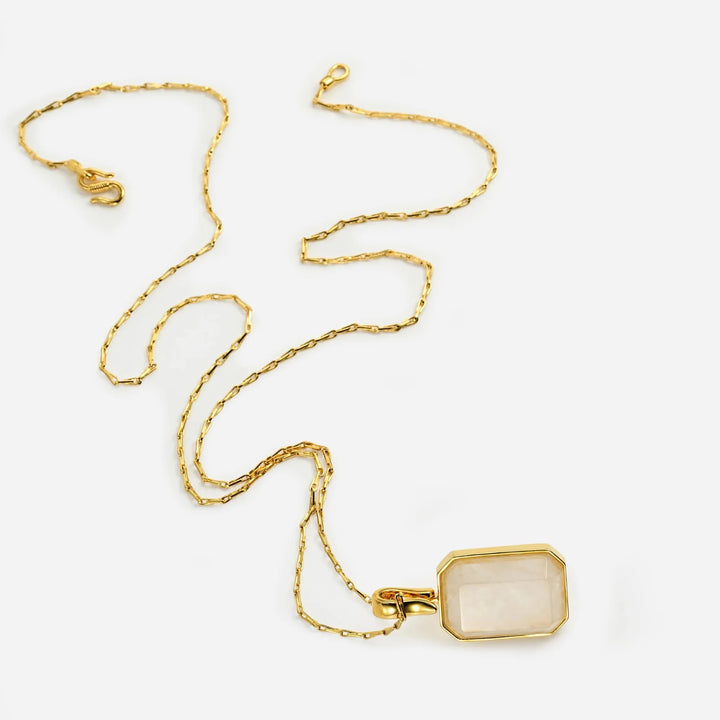 Marique Vintage Crystal Necklace