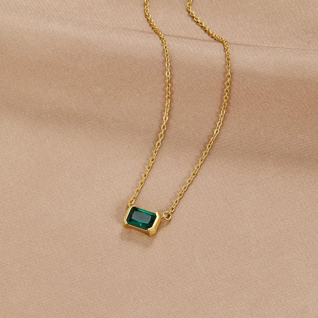Green Emerald Golden Necklace