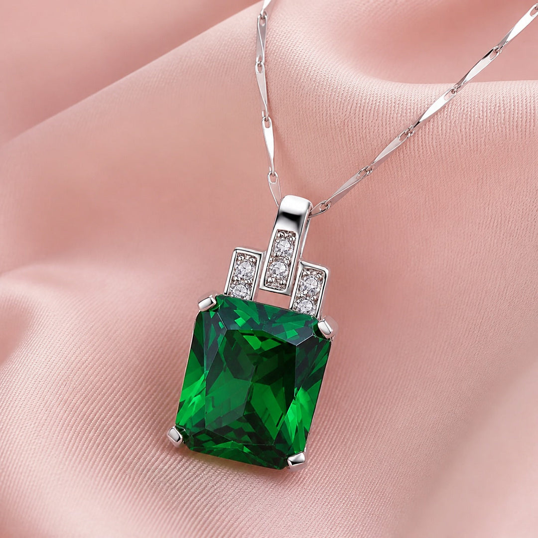 Emerald Eternal White Gold Necklace