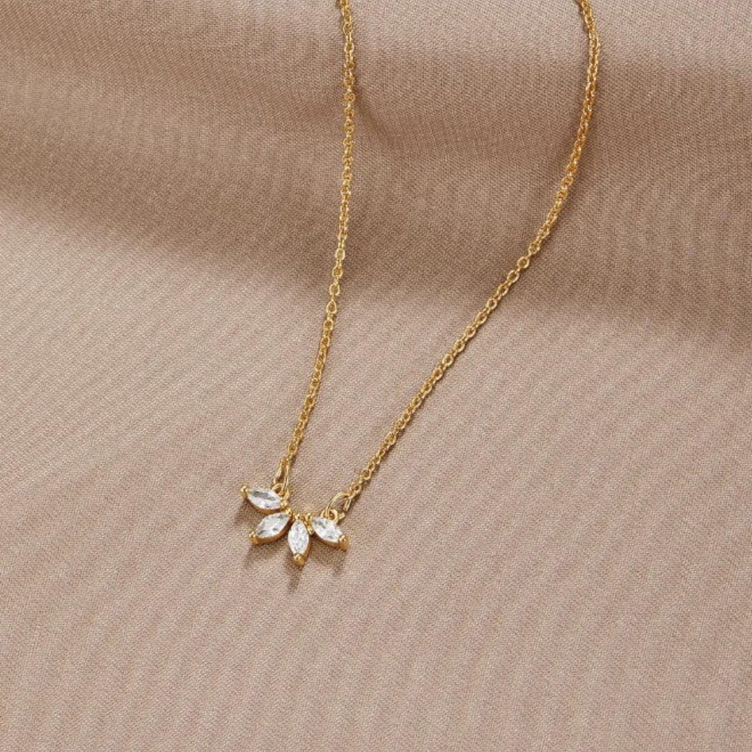Omelia Sparkling Crystal Leaf Necklace