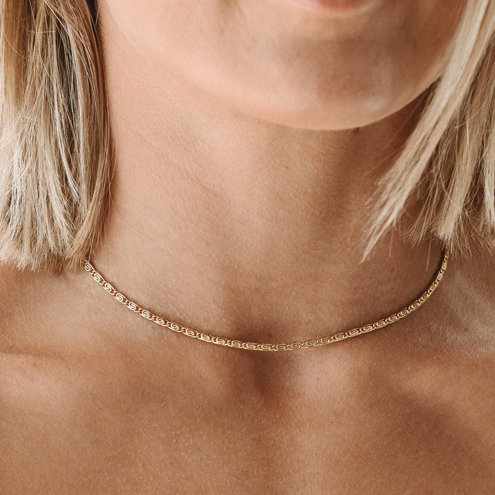 Luxe Gold Choker Necklace